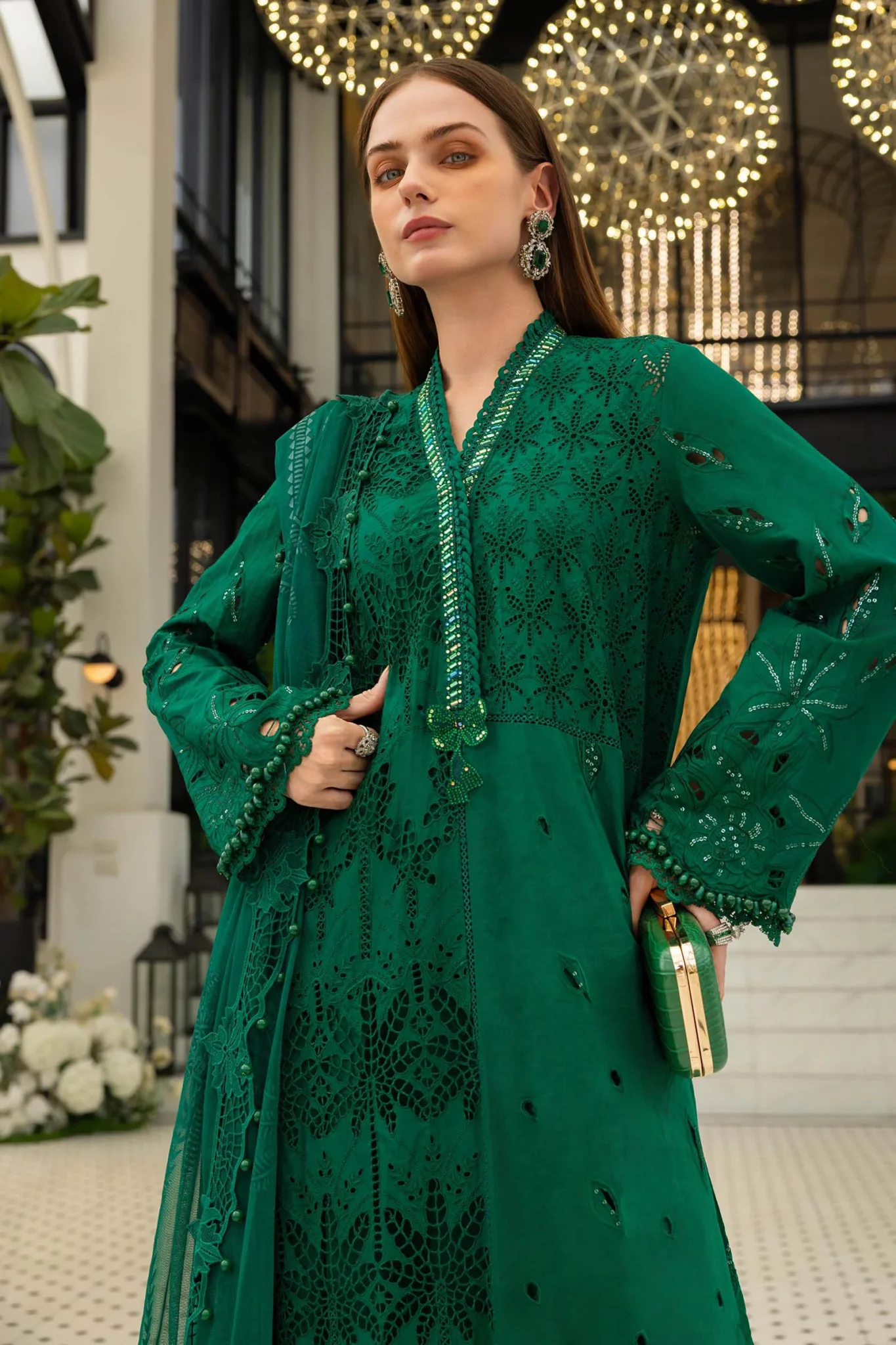 D4 Maria b Lawn 5